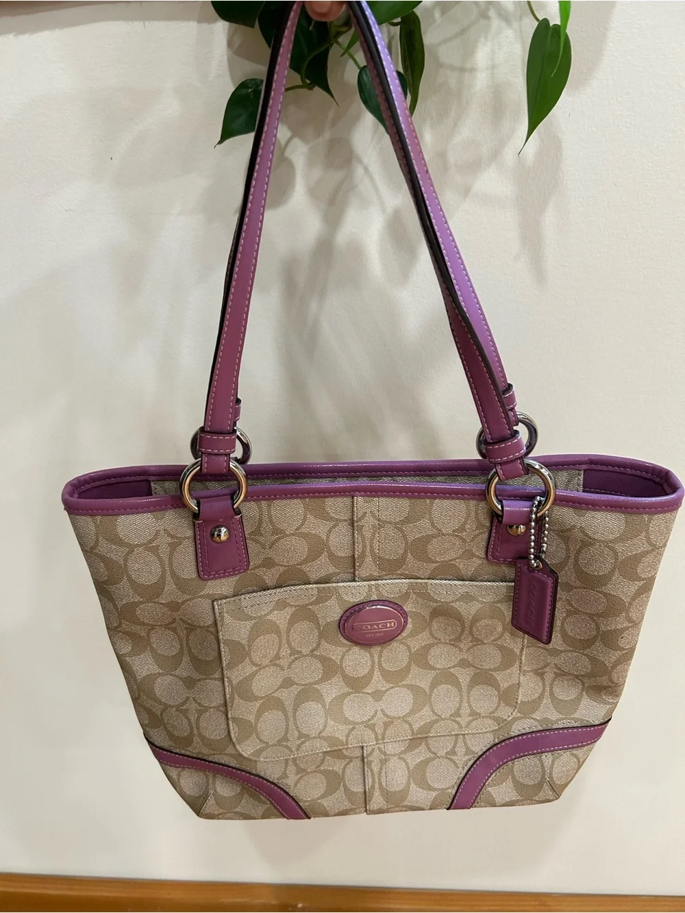 Coach Peyton Signature Heritage Tote EUC